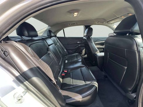 Used 2014 Chevrolet Malibu LTZ FWD image 16