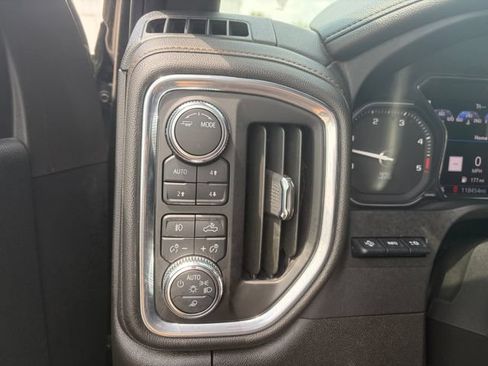Used 2023 GMC Sierra 2500 AT4 w/ AT4 Premium Plus Package AWD/4WD image 5