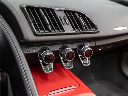 Used 2020 Audi R8 V10 performance AWD/4WD image 18