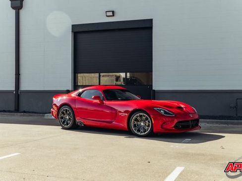 Used 2013 SRT Viper SRT-10 w/ Track Pkg RWD image 36