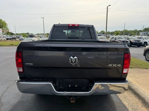 Used 2017 RAM 1500 Classic SLT AWD/4WD image 6