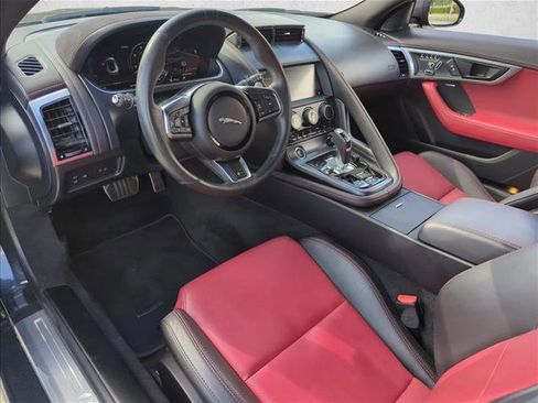 Used 2021 Jaguar F-TYPE R image 9