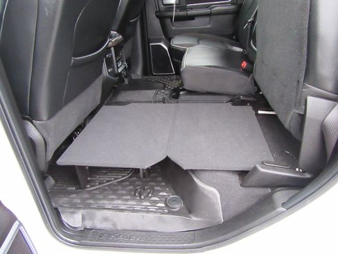 Used 2025 RAM 2500 Laramie image 68