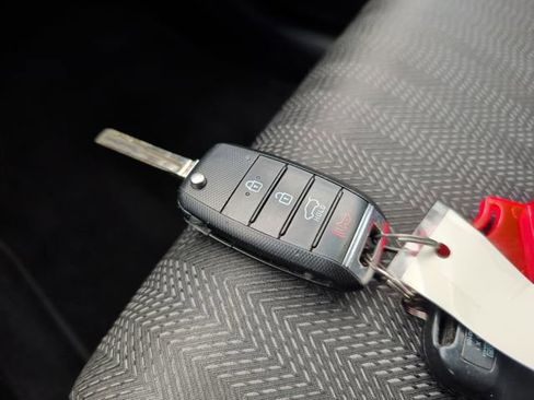 Used 2017 Kia Sportage LX AWD/4WD image 33