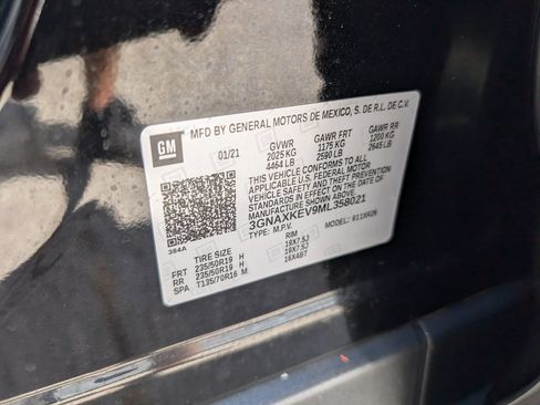 Used 2021 Chevrolet Equinox LT FWD image 25