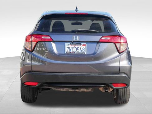 Used 2016 Honda HR-V LX image 7