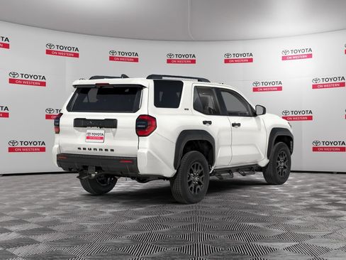 New 2026 Toyota 4Runner SR5 AWD/4WD image 2