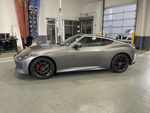 New 2025 Nissan Z Performance w/ Floor Mat Package image 5