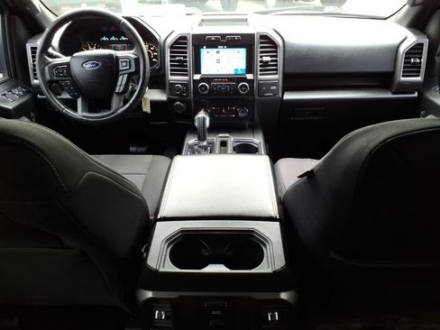 Used 2016 Ford F150 XLT w/ Equipment Group 302A Luxury AWD/4WD image 8