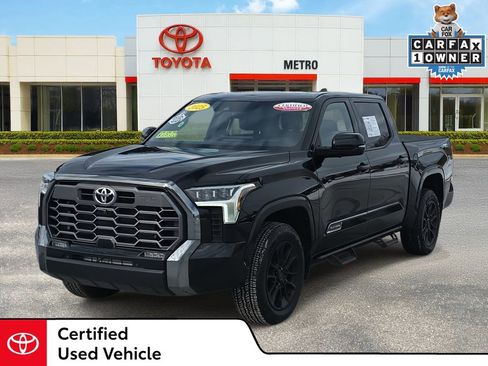 Certified 2025 Toyota Tundra Platinum image 1