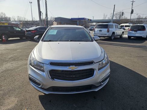 Used 2016 Chevrolet Cruze LT image 1