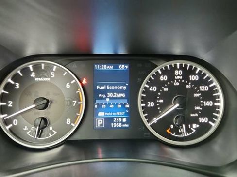 Used 2025 Nissan Sentra S image 37