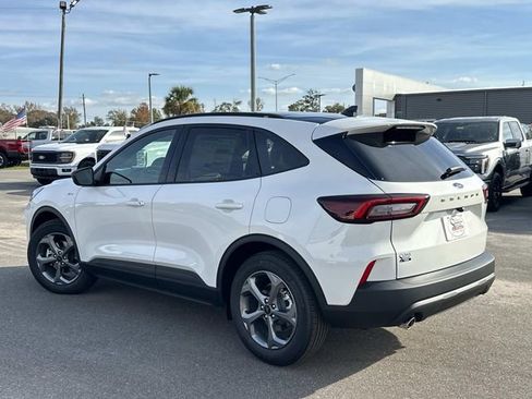 New 2026 Ford Escape ST-Line image 11