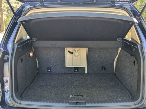 Used 2016 Volkswagen Tiguan S image 21