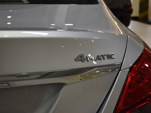 Used 2017 Mercedes-Benz C 300 4MATIC Sedan image 11
