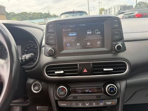 Used 2020 Hyundai Kona Limited AWD/4WD image 15