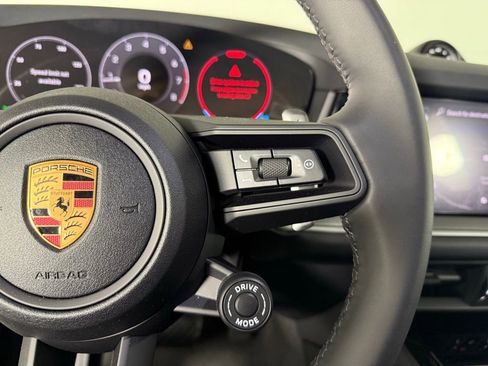 Certified 2025 Porsche Cayenne 3.0T image 39