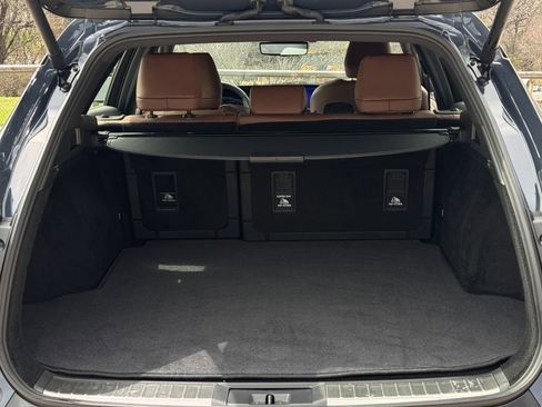 Used 2025 Toyota Crown Signia Limited w/ Advanced Technology Package image 32