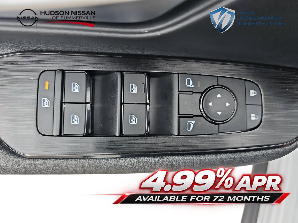 Used 2026 Nissan Kicks SV w/ SV Premium Package FWD image 28