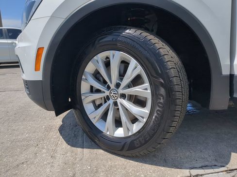 Certified 2020 Volkswagen Tiguan S AWD/4WD image 30