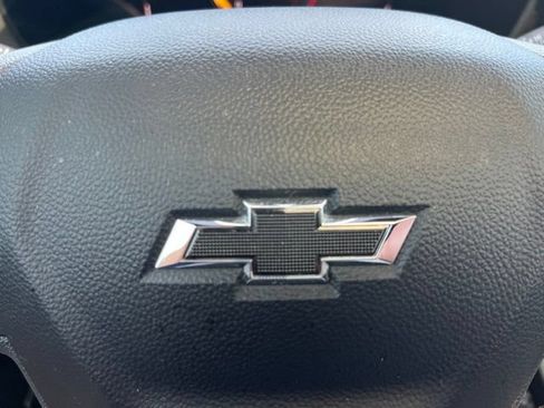 Used 2024 Chevrolet TrailBlazer RS w/ Convenience Package FWD image 31