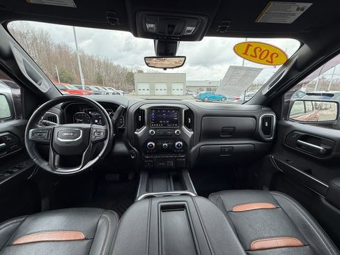 Used 2021 GMC Sierra 1500 AT4 w/ AT4 Premium Package image 11