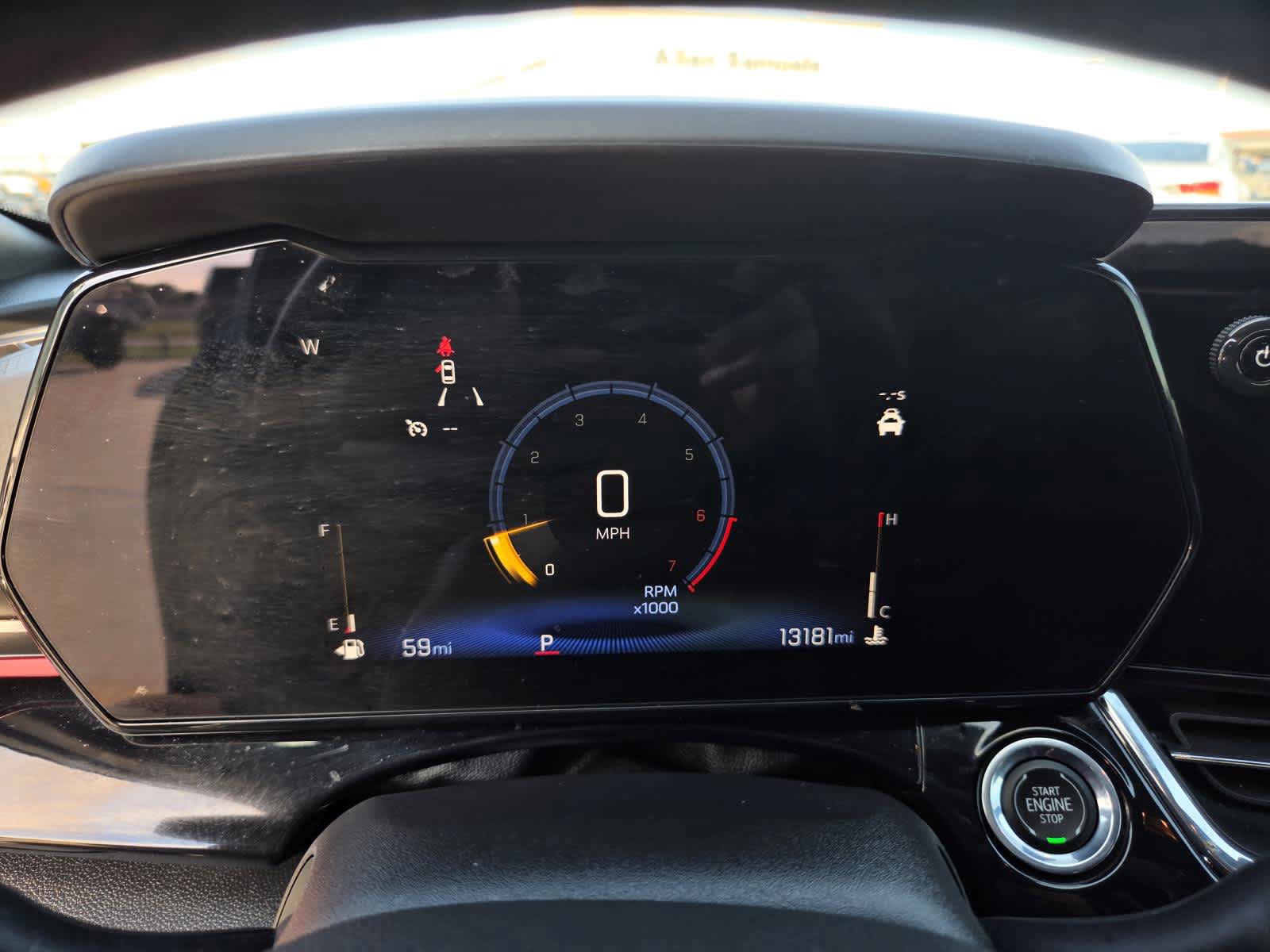 Used 2026 Chevrolet Trax RS FWD image 19