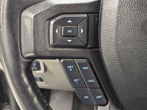 Used 2019 Ford F150 XLT w/ Equipment Group 302A Luxury image 12