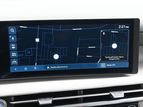 New 2026 Hyundai Tucson Limited image 14