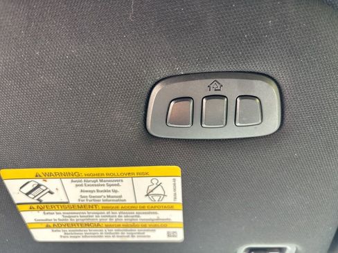 Used 2022 Ford Expedition Limited image 26