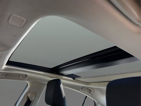 Used 2019 Lexus ES 350 Luxury w/ Accessory Package image 35