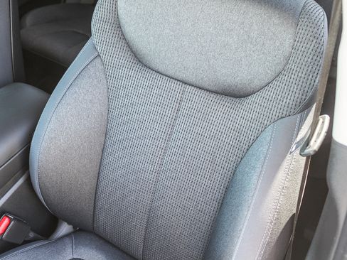 Used 2022 Hyundai Santa Fe SEL image 25