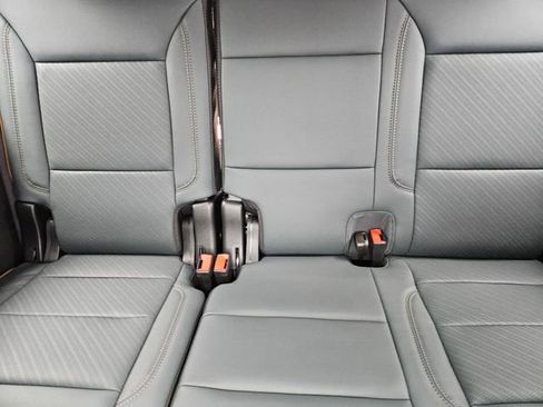 New 2026 GMC Yukon AT4 AWD/4WD image 14