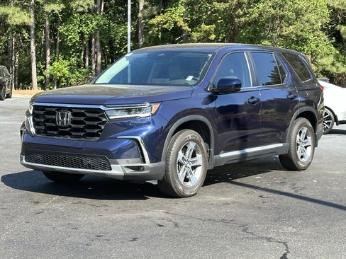 Used 2025 Honda Pilot EX-L image 5