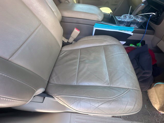Used 2012 Nissan Armada Platinum RWD image 39