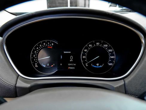 Used 2018 Lincoln MKX Select w/ Select Plus Package image 18