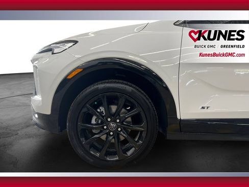 New 2026 Buick Encore GX Sport Touring w/ Comfort Package AWD/4WD image 10