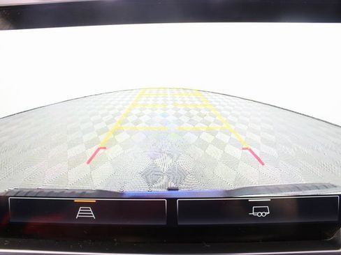 Used 2022 GMC Sierra 1500 Elevation image 3