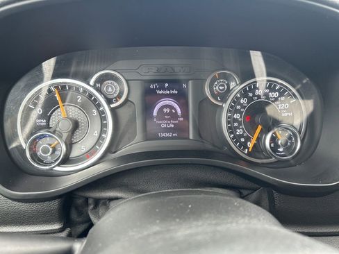 Used 2020 RAM 1500 Big Horn AWD/4WD image 19