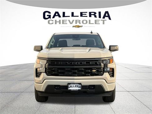 New 2026 Chevrolet Silverado 1500 Custom image 3