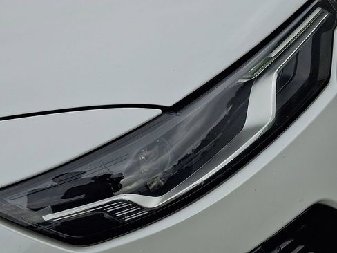 Used 2020 Cadillac XT6 Premium Luxury AWD/4WD image 10