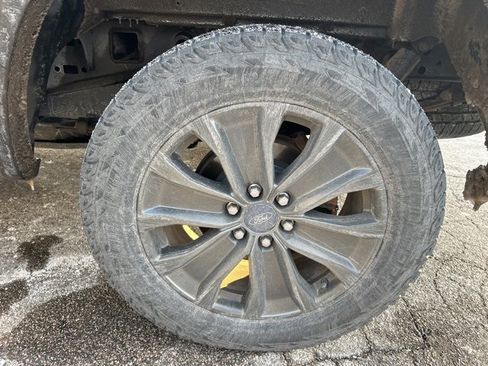 Used 2018 Ford F150 XLT w/ Equipment Group 302A Luxury image 5