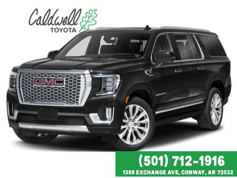 Used 2024 GMC Yukon XL Denali w/ Denali Reserve Package AWD/4WD image 33