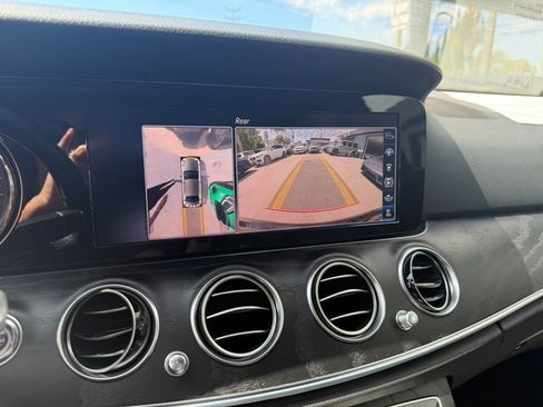Used 2019 Mercedes-Benz E 300 Sedan image 18