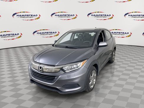 Used 2021 Honda HR-V LX image 1