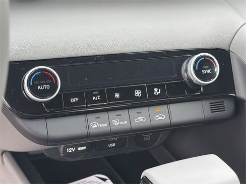 New 2026 Hyundai Elantra Sport image 30