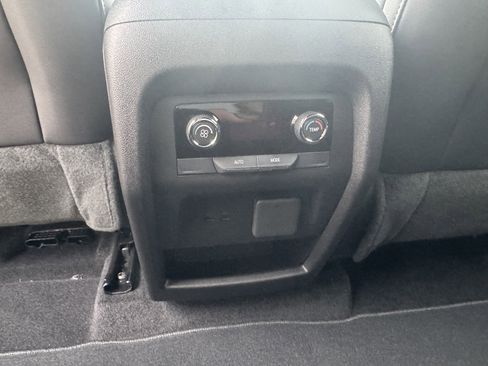 New 2026 Chevrolet Traverse LT w/ Driver Confidence Package image 10