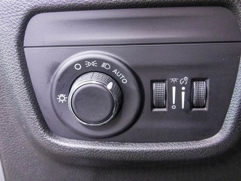 New 2025 Jeep Grand Cherokee Laredo X image 18