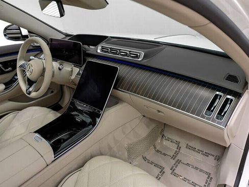 Used 2023 Mercedes-Benz Maybach S 680 4MATIC image 15