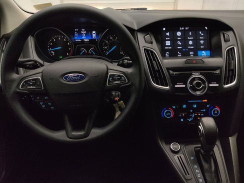 Used 2017 Ford Focus SEL FWD image 22